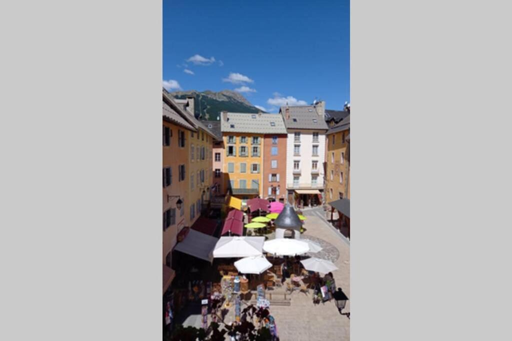 Appartement De Charme Le 1707 Au Coeur De La Cite Vauban Briançon Dış mekan fotoğraf